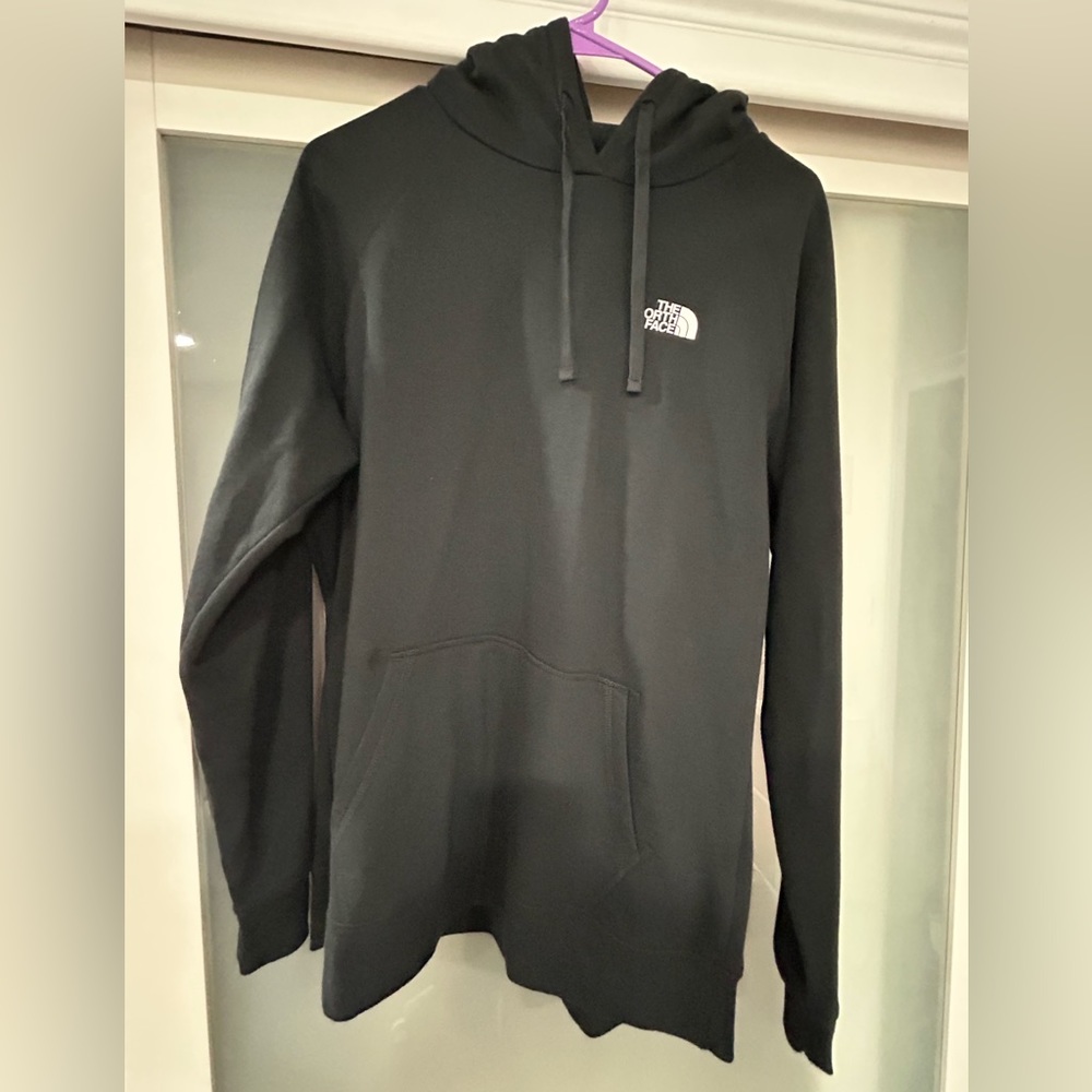 women’s black north face hoodie size XL